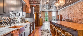 Loft Zaza voted best hotel in Cooke Co. 2023- GDR