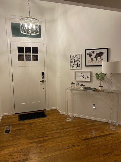 Charming luxury remodel in the heart of East Fayetteville!