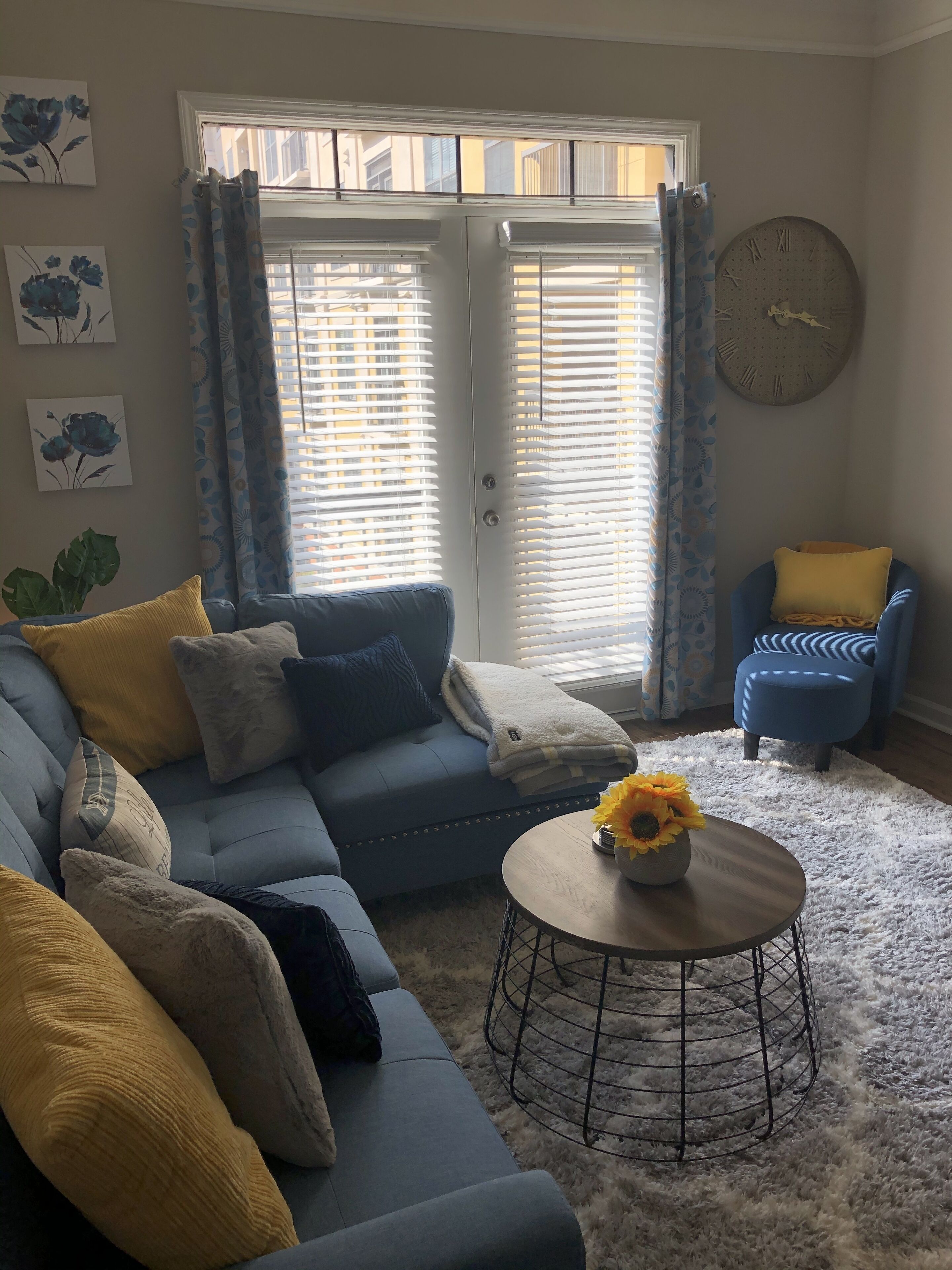 Spacious Luxury Apt in Sandy Springs- Pool View