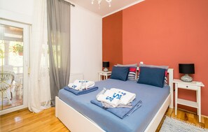 4 Schlafzimmer, Reisekinderbett, kostenloses WLAN, Bettwäsche