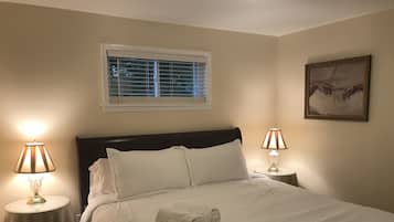 3 chambres, fer et planche à repasser, Wi-Fi gratuit, draps fournis