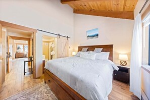 2 camere, ferro/asse da stiro, Wi-Fi gratuito, lenzuola