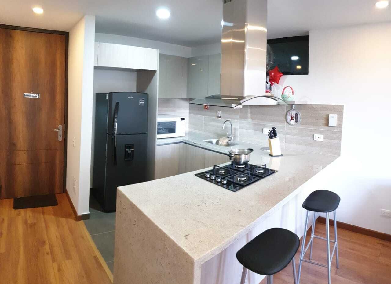Nice and cozy apartment for 4 peoploe + garage | Bogotá North