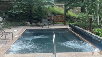 Außenpool, beheizter Pool