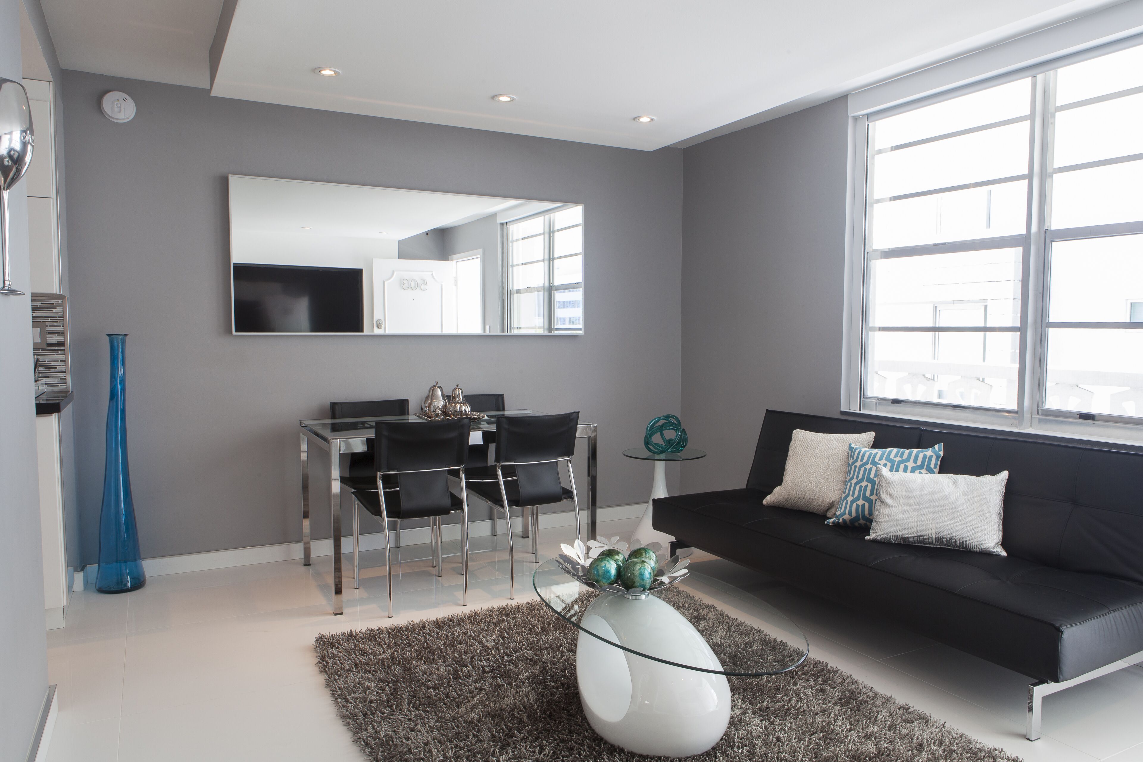 Prime Location! Walk to everything! Free Parking