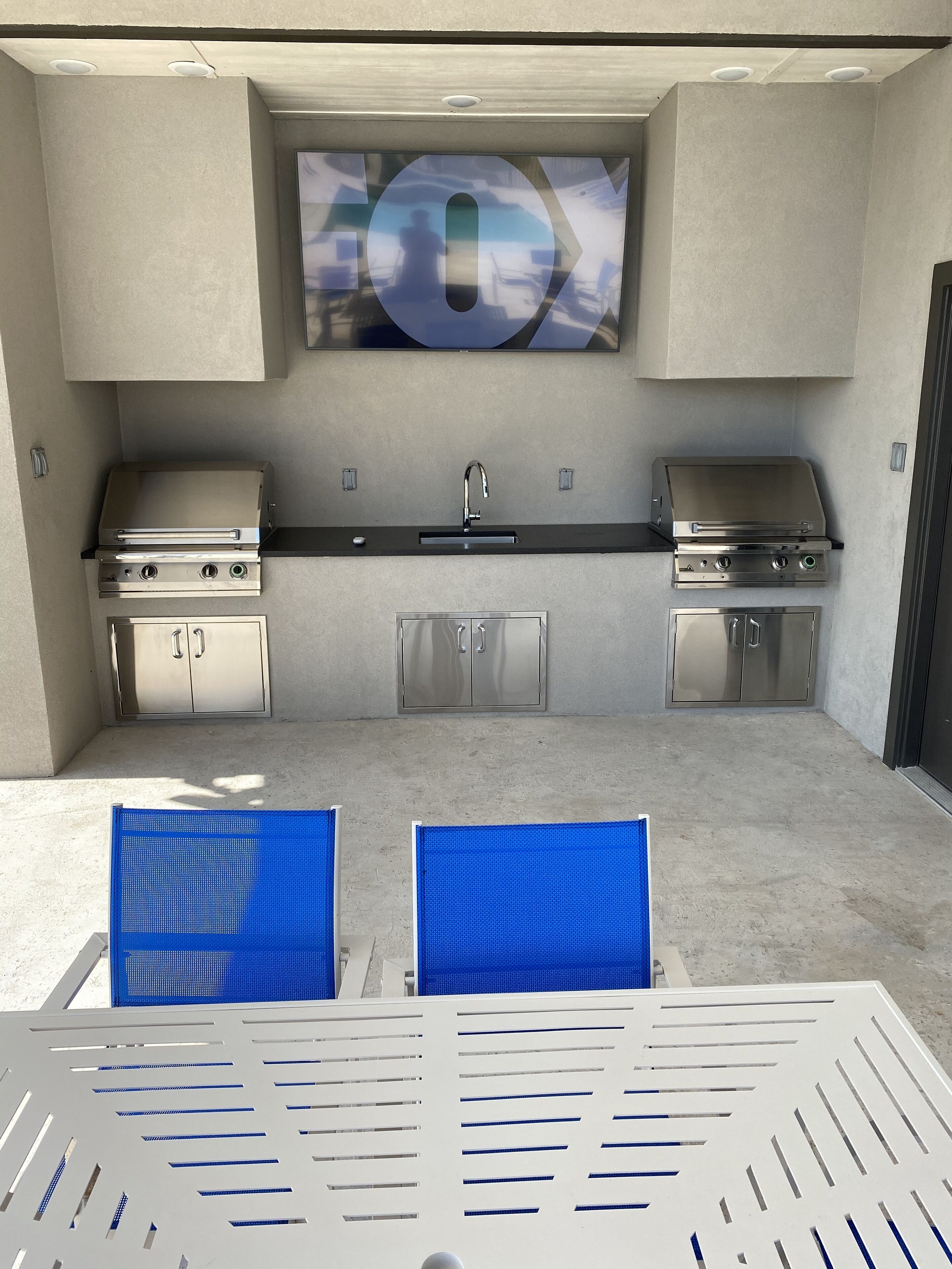 Breathtaking top floor 2BR 2BA condo overlooking Possum Kingdom Lake & marina