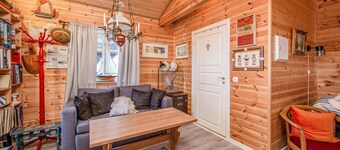 2 bedroom cozy home in øydegard