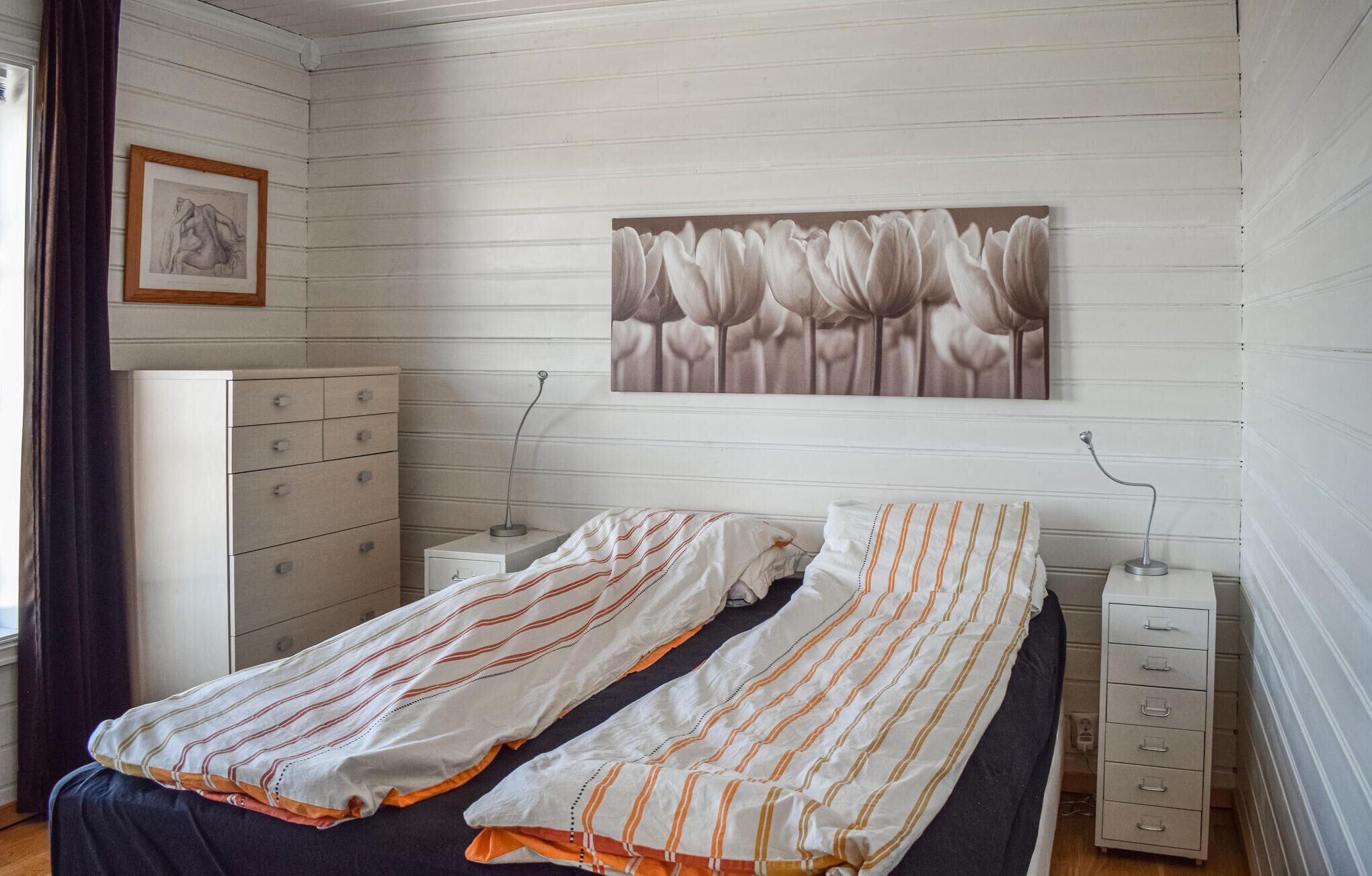 3 makuuhuonetta, vauvan matkasänky, internet