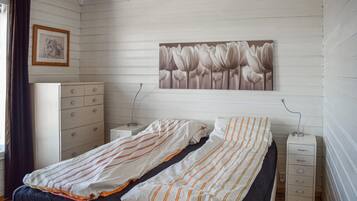 3 chambres, lit parapluie, accĂšs Internet