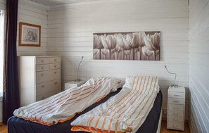 3 Schlafzimmer, Reisekinderbett, Internetzugang