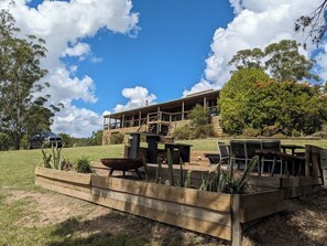 Outdoor dining - Bush Farm overlooking quiet valley  (Clarence Town)