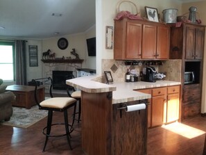 Fridge, microwave, oven, stovetop - Creekside Country Retreat, Spacious country living on 1 acre in the country. (Conroe)