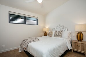 2 chambres, fer et planche à repasser, lit parapluie, Wi-Fi gratuit