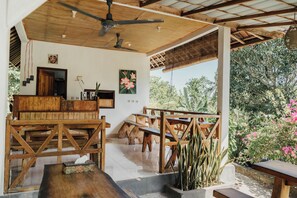 Restaurant - Temeling Jungle Inn (Penida Island)