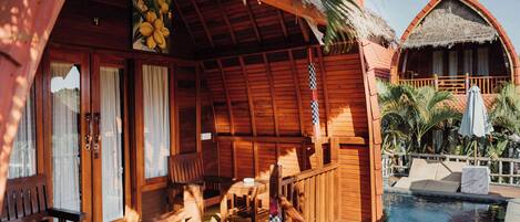 Deluxe Room | Balcony