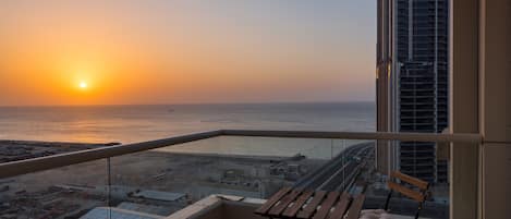 Appartamento Luxury, 4 camere da letto, non fumatori, vista porticciolo | Vista dalla camera