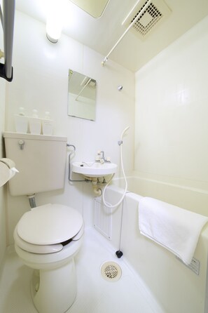 Apartment, Non Smoking | Bathroom | Combined shower/tub, hair dryer, towels, toilet paper - Exsaison Shirokita 609 (Osaka)