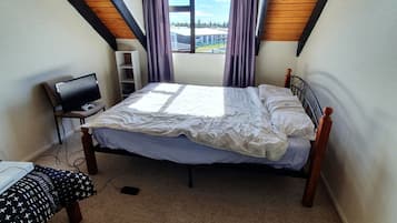 4 chambres, fer et planche Ă  repasser, Wi-Fi gratuit, draps fournis