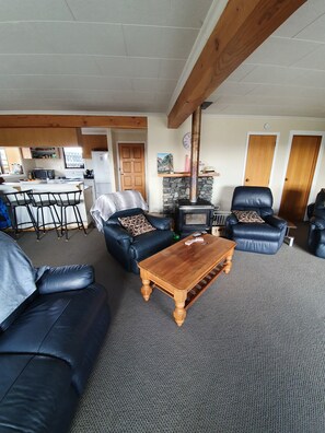 Fireplace - Private holiday home (Twizel)