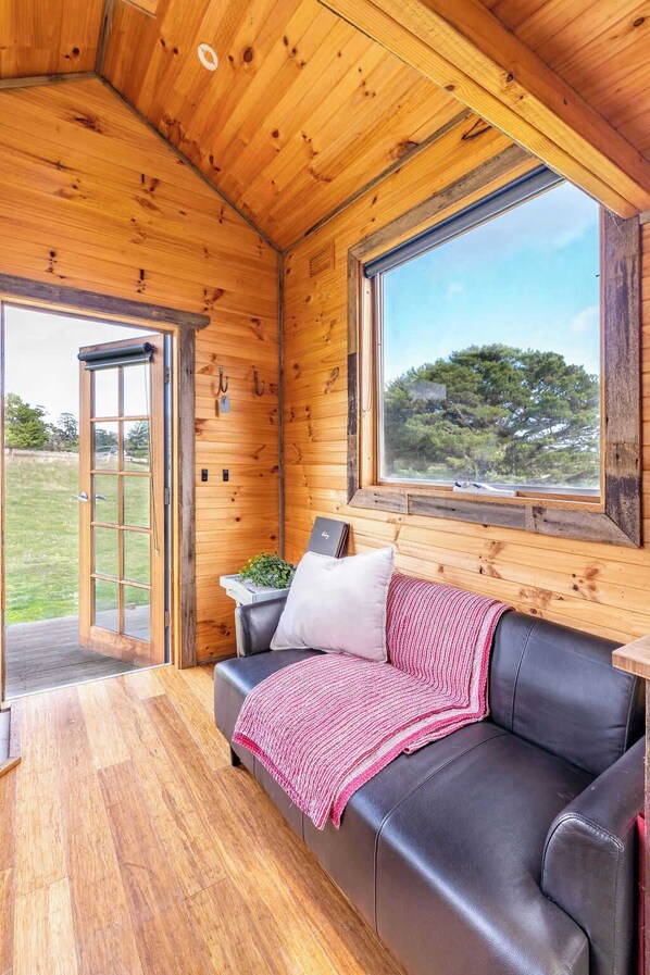 Cheminée, espaces bureaux