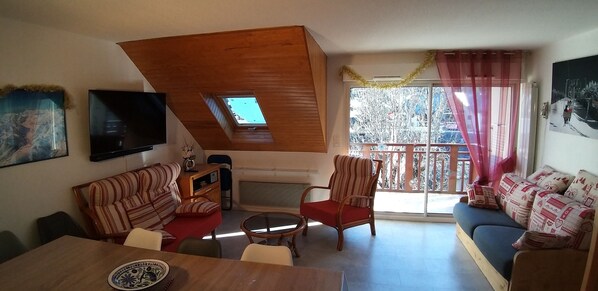 TV, stereo