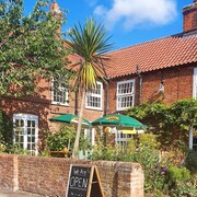 Sutton Staithe Hotel