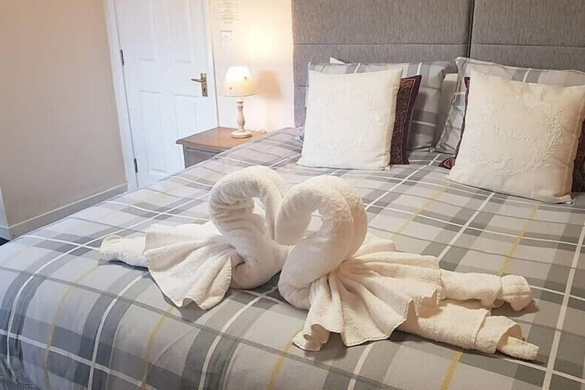 family triple room | 1 bedroom, individually decorated, individually furnished, desk