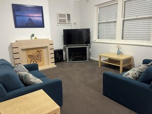 Smart TV - Paradise @ Port Hughes, 500M walk to beach, ALL LINEN & TOWELS PROVIDED (Port Hughes)