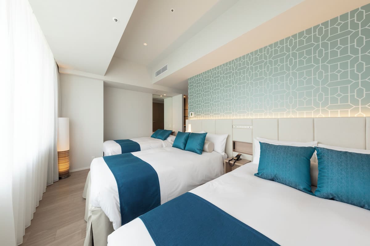 Quadruple Room (1 Double + 1 Single + 1 Extra Bed)