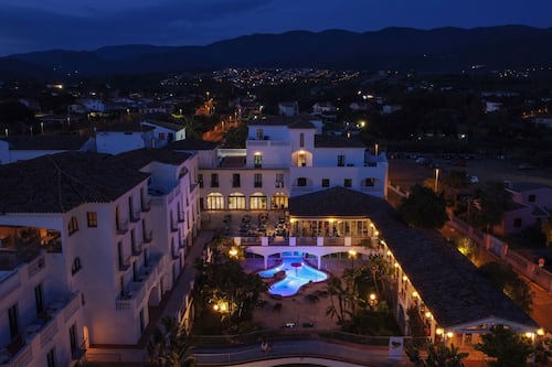 Front of property – evening/night