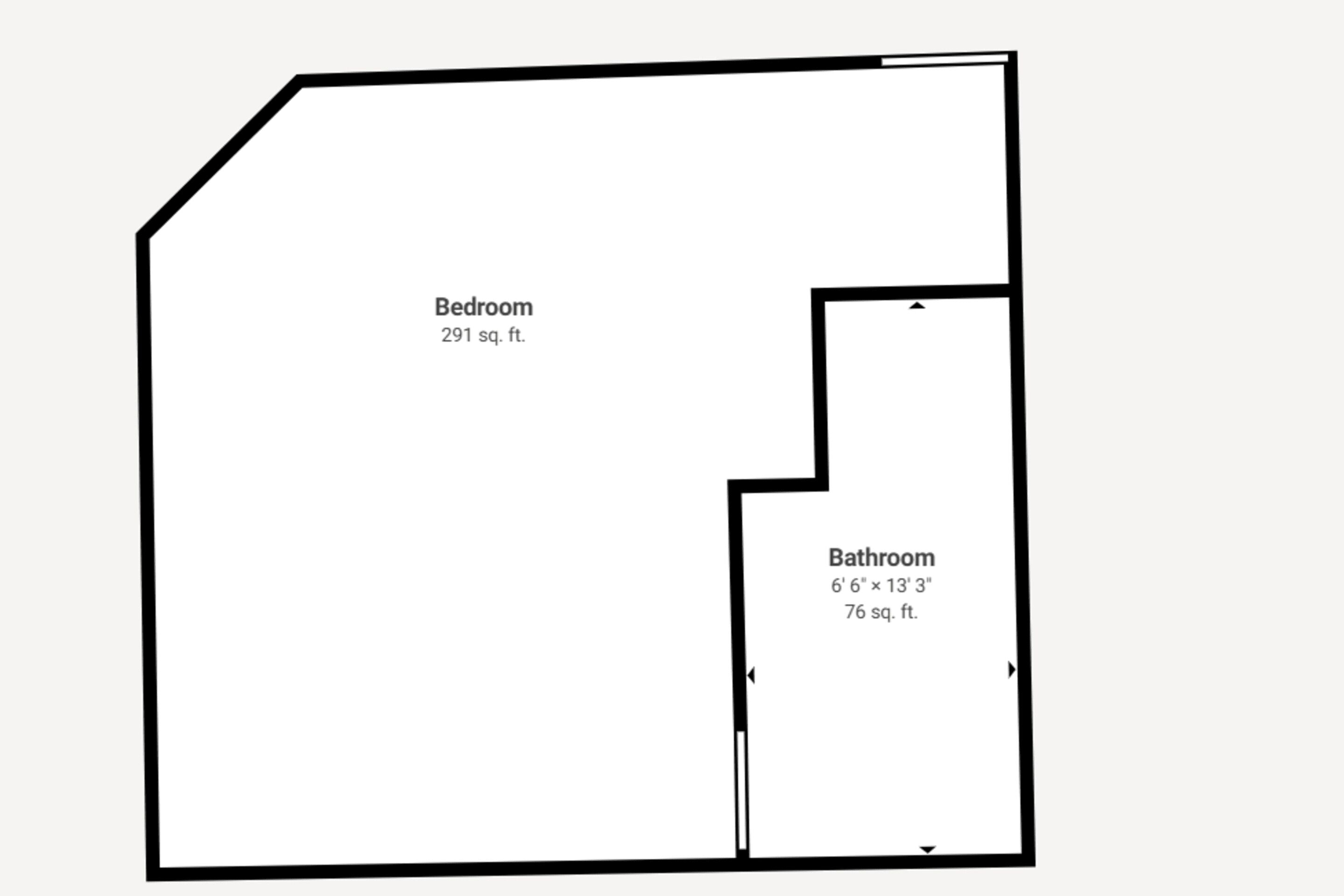 Un dormitorio de 27 metros cuadrados y un baño de 7 metros cuadrados.