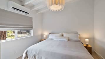 Deluxe Apartment | 13 bedrooms, premium bedding, down comforters, memory foam beds