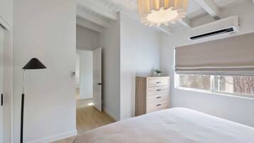 Deluxe Apartment | 13 bedrooms, premium bedding, down comforters, memory foam beds