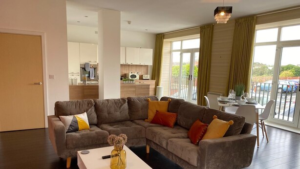 Unclassified image, 1 of 24, button - Riverside getaway 2 Bedroom (Liverpool)