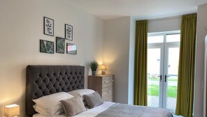 Unclassified image, 2 of 24, button - Riverside getaway 2 Bedroom (Liverpool)