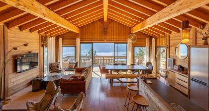 Chalet with spa/heated pool, lake view, ski-in/ski-out access, fire pit, 5-star rating