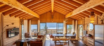 Chalet with spa/heated pool, lake view, ski-in/ski-out access, fire pit, 5-star rating