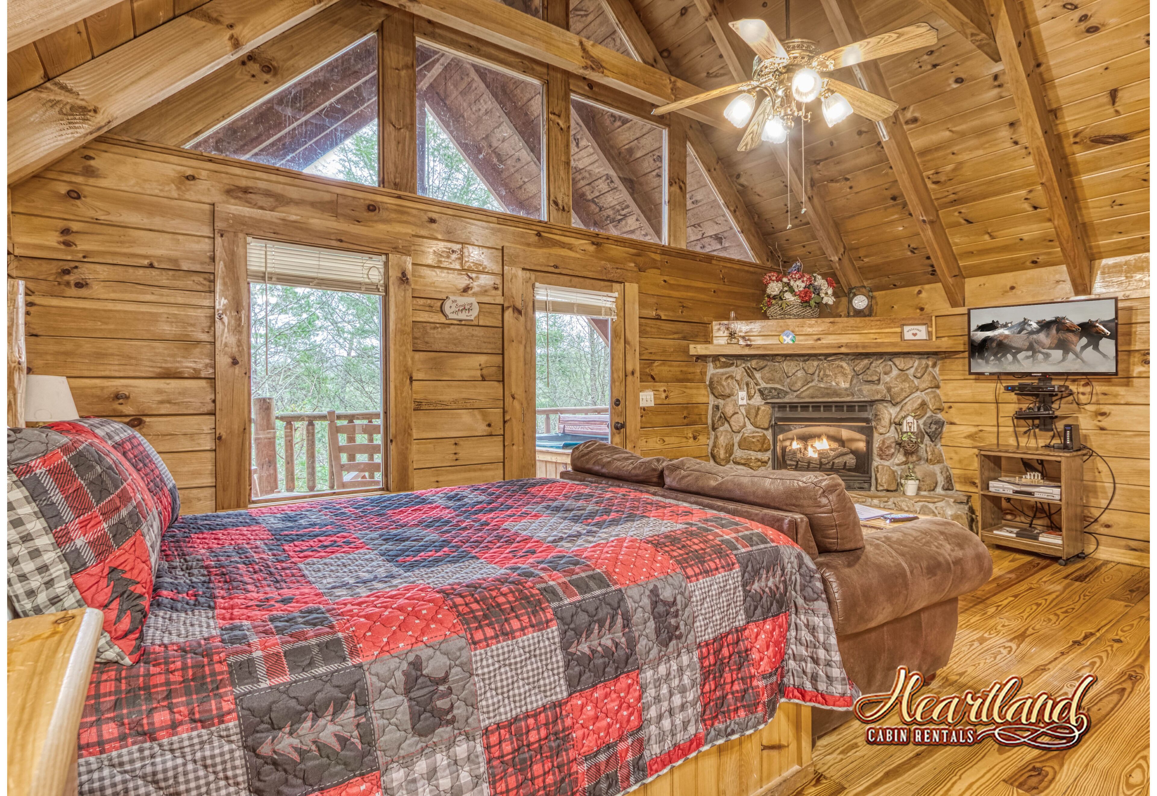 Cozy one bedroom studio style cabin