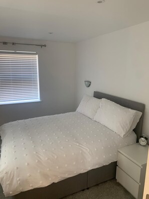 Departamento | 1 habitación, tabla de planchar con plancha, wifi gratis y ropa de cama 