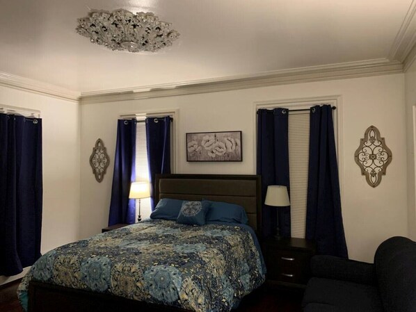 3 bedrooms, free WiFi, bed sheets