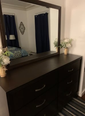 3 bedrooms, free WiFi, bed sheets - 3 bed apartment, 5 mi to Mohegan/10 to Foxwoods (Norwich)