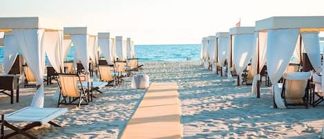 Beach nearby, sun loungers