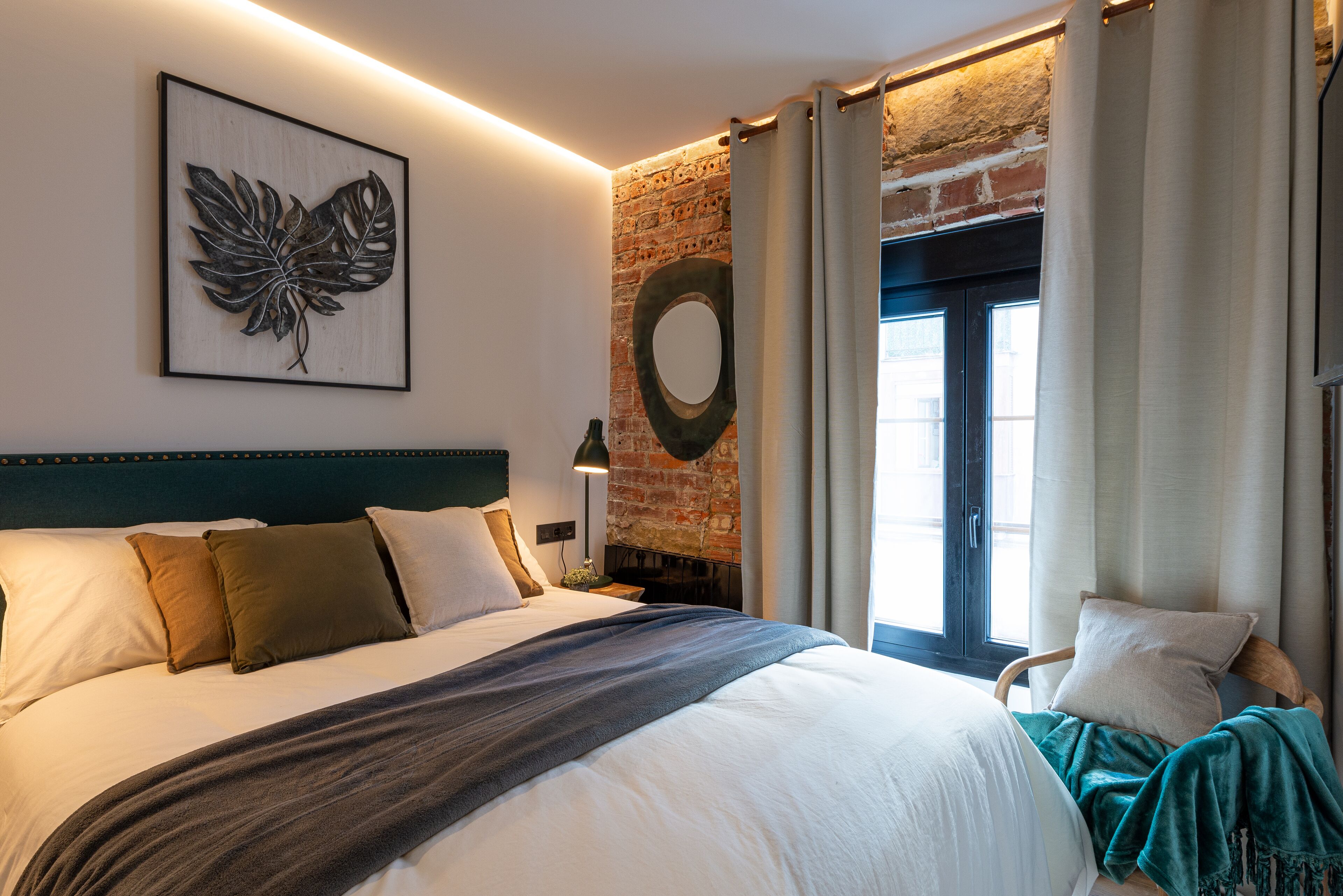 3 dormitorios, tabla de planchar con plancha, wifi y ropa de cama