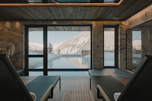 Sauna, Whirlpool, Dampfbad, Körperbehandlungen, Aromatherapie