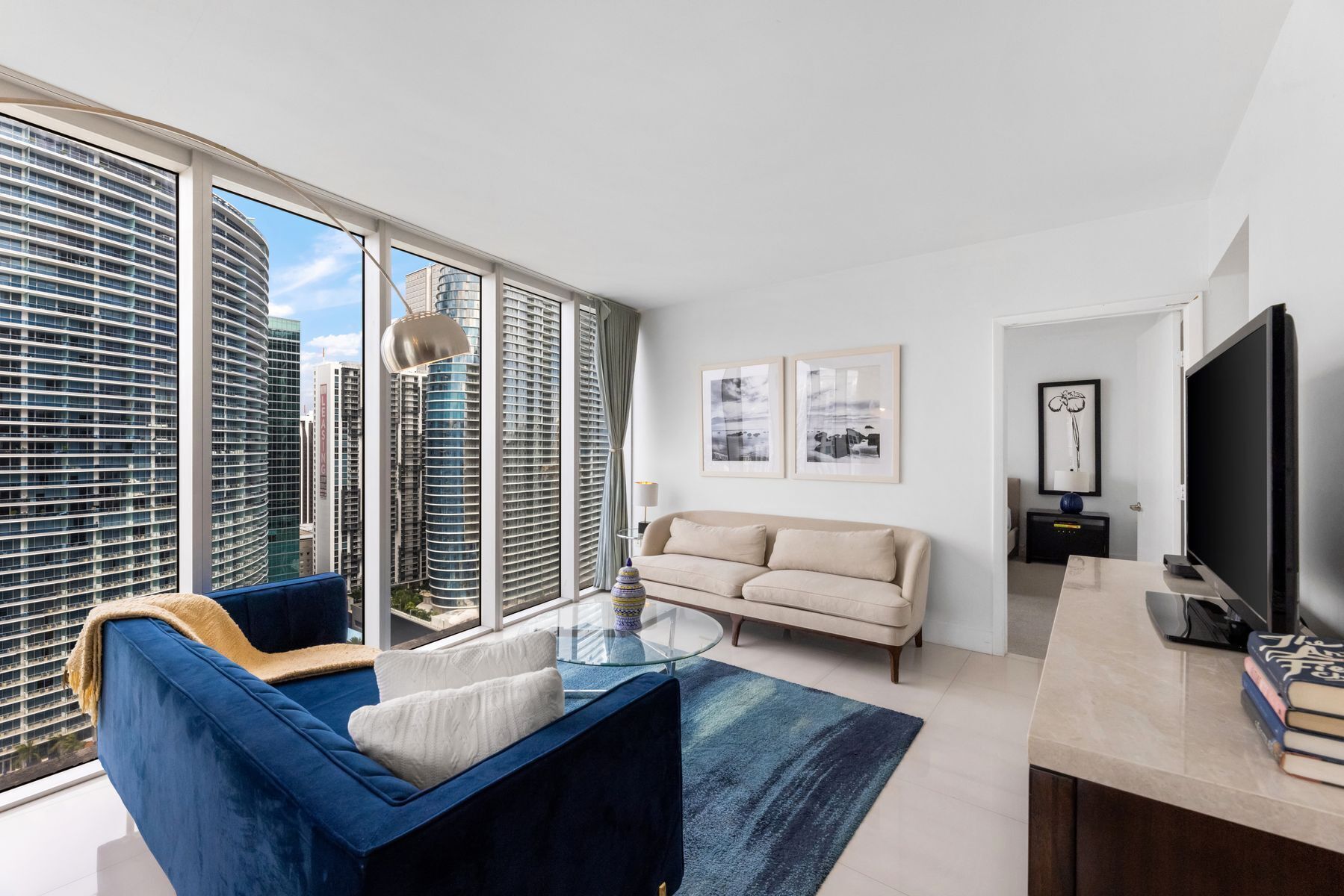 ICON W BRICKELL BY IMD MIAMI VACATION RENTALS SPECTACULAR RIVER VIEW 2BR/2BA