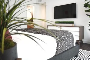 3 bedrooms, iron/ironing board, travel cot, free WiFi