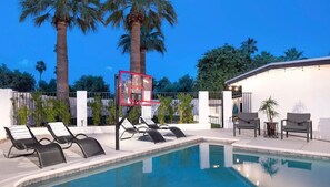 Outdoor pool, a heated pool
