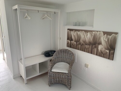 Kleines Versteck im Schilf