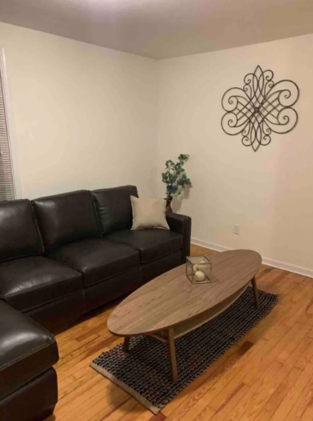 Stocked home close to Yale, in Heart of New Haven