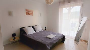 3 chambres, bureau, fer et planche Ă repasser, Wi-Fi gratuit